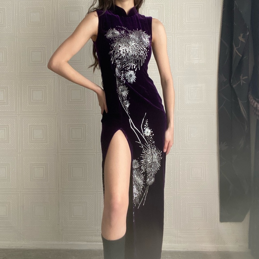 Elegant dark purple believer dress with silver design